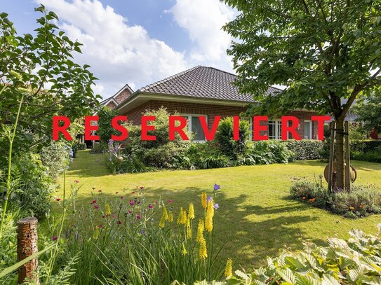 Freistehender Bungalow am Rande des Grünen gelegen!