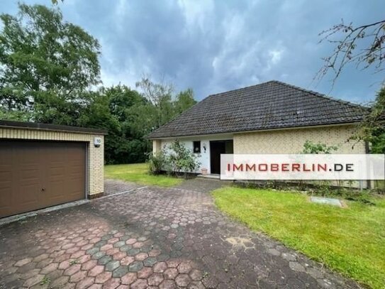 IMMOBERLIN.DE - Ansprechendes Einfamilienhaus mit Südterrassen & Garage in familiärer Lage im Hamburger Speckgürtel