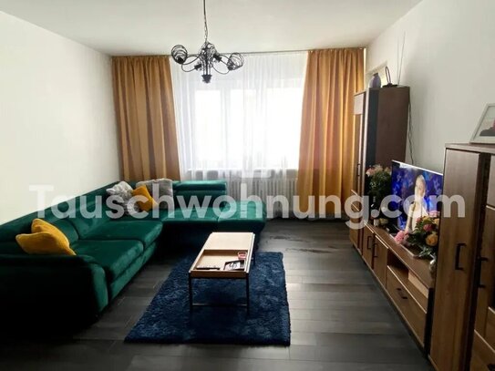 [TAUSCHWOHNUNG] 3 - Zimmerwohnung + Balkon und Logga - auf min. 4,5 Zimmer