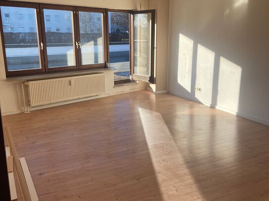 charmante, helle 3 Zimmer Wohnung in Heidenheim/Mittelrain