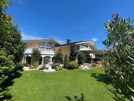 Mediterranes Landhaus in ruhiger, sonniger Wohnlage zwischen Traunstein und Chieming