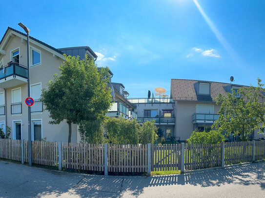 Zum SELBSTBEZUG. Sonnige 4-Zimmer-Wohnung mit 11 qm Süd- Balkon