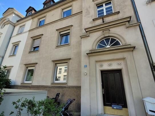 Bonn-Nordstadt. 3-Zi.-Wohnung mit gr. nutzbarer Grünanlage - provisionsfrei