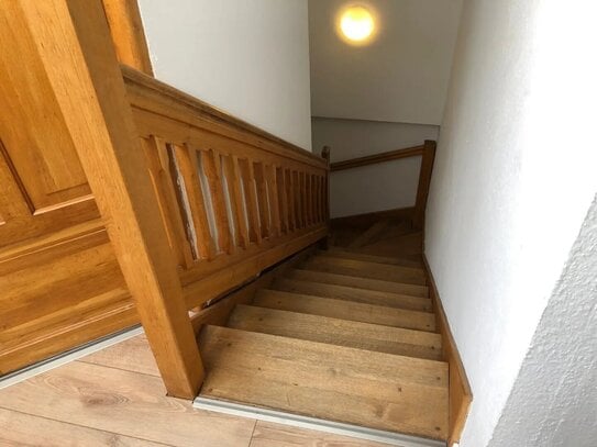 Von Eigentümer möblierte 3 Raum Maisonette mit Balkon in Dresden Neustadt