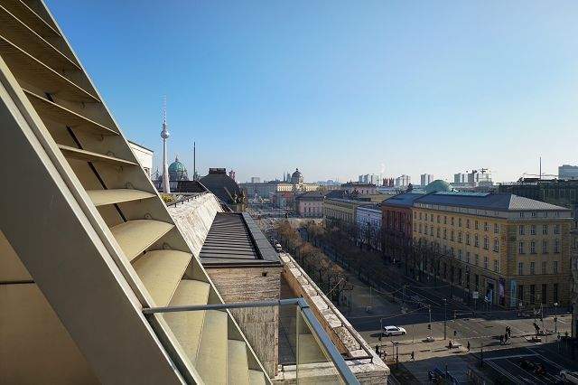 Modernes Wohnambiente - Hochwertige Designwohnung im Herzen der Hauptstadt - Photo 1
