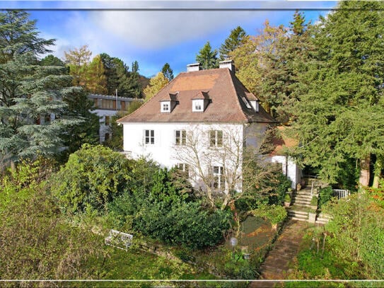 Attraktives 1-2 Familienhaus auf 1903 m² Grundstück, Kassel-Mulang