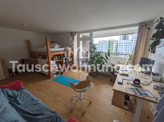 [TAUSCHWOHNUNG] Lichtdurchflutete Wohnung, grünes Neukölln, tolle Aussicht