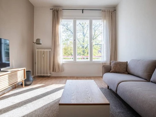 Tolle 3-Zimmer Wohnung in ruhiger Lage in Charlottenburg, vollständig möbliert & ausgestattet