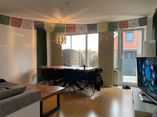 Geräumige und helle 3-Zimmer Wohnung mit Terrasse im Sachsenviertel