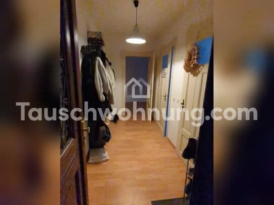 [TAUSCHWOHNUNG] Geräumige Erdgeschoss Wohnung in Lindenau mit Balkon