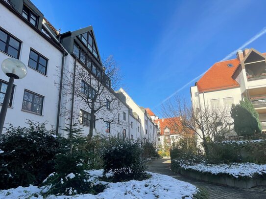 Schöne Wohnung frisch renoviert, zentrale Lage