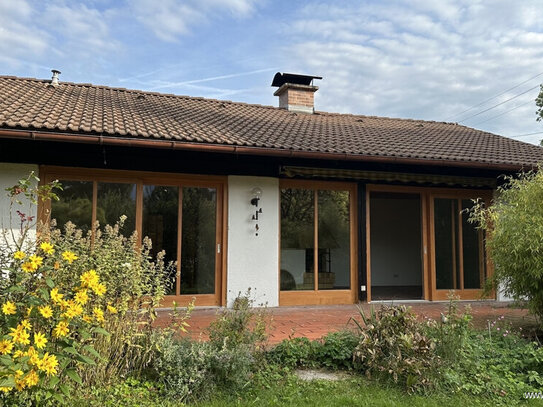 Seenähe - das Besondere - kleines Häuschen mit sonniger Süd-Terrasse und Garten