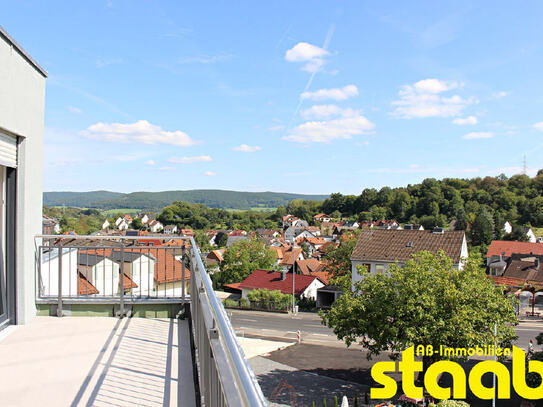 MODERNE 4-ZIMMERWOHNUNG MIT DACHTERRASSE!