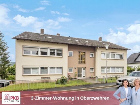 Dreizimmerwohnung mit einem zusätzlichen Zimmer im Dachgeschoss