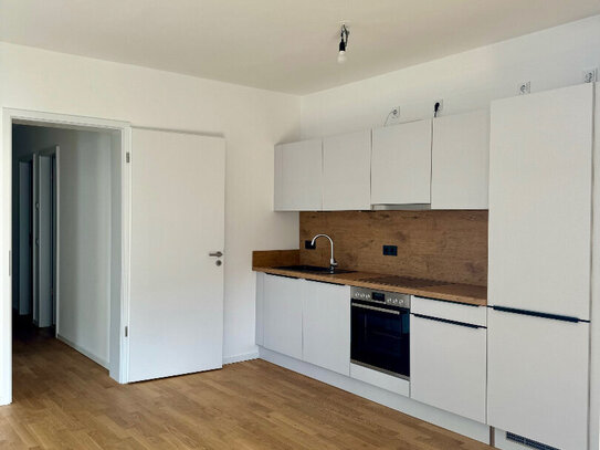 Moderne 3-Zimmer Wohnung mit Balkon in beliebter Lage, Berlin Friedrichshain! Frei ab sofort!