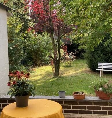 Beste Innenstadtlage, total ruhig, Sackgasse, solides Reihenendhaus mit wunderschönem Garten, Garage, Balkon und Garten…