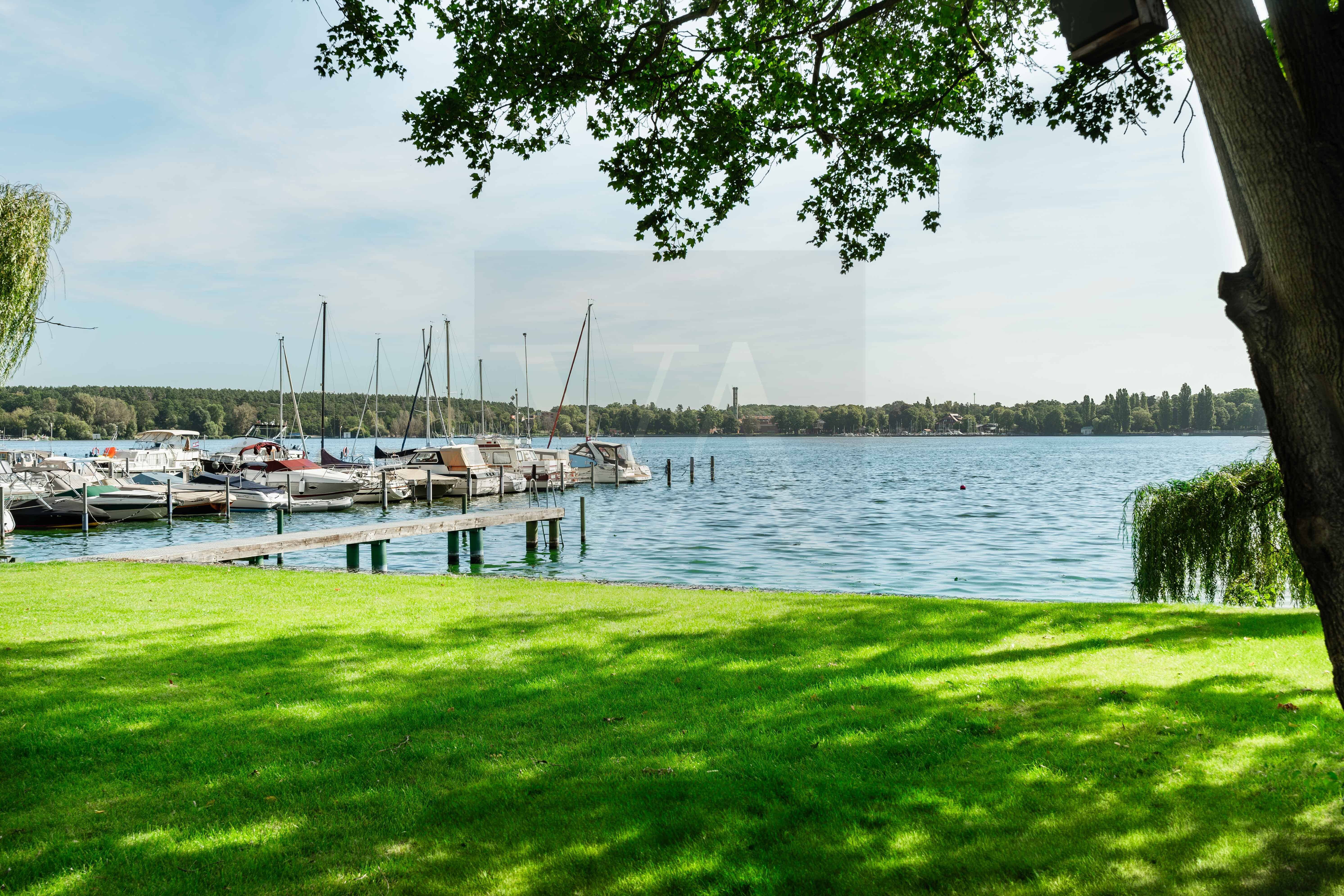 Wohnen auf eine absoluter Außergewöhlicher Lage am Großen Wannsee - Photo 1