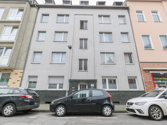 *Nach Sanierung* 2-Zi.-Etagenwohnung auf 50 m² mit Balkon