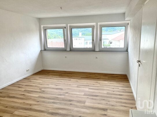 ! Chance auf Erstbezug nach Renovierung! 2 Zimmer Wohnung in ruhiger Südweststadt!