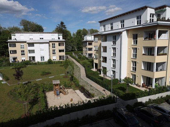 4-Zimmer-Neubauwohnung am Straussee mit Balkon