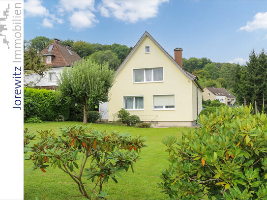 Bielefeld Sieker-Schweiz: Großzügige 2 Zimmer-Wohnung am Hang des Teutoburger Waldes