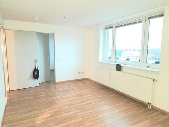 Seniorenfreundliches Single-Appartement in zentraler und bahnhofsnaher Lage mit Fahrstuhl im Haus!