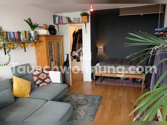 [TAUSCHWOHNUNG] Modernes 1,5 Zimmer Appartement mit Fernblick-Balkon