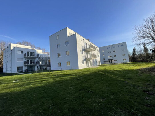 Sonnige 2-Zi.-Wohnung mit großzügiger Dachterrasse