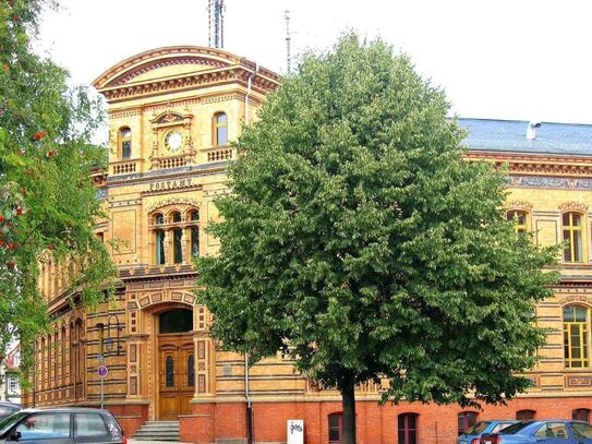 5-Raum-Wohnung im Kaiserlichen Hofpostamt Nordhausen mit Balkon und PKW-Stellplatz