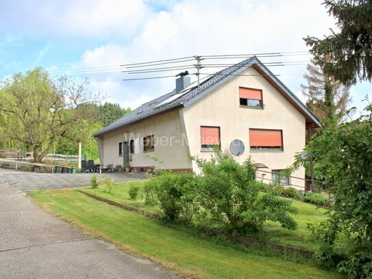 Bauernhof in Naturlage mit Wohnhaus, Stallungen, Scheune, Remisen, Weideland + 2. Bauparzelle