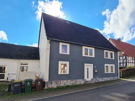 Gemütliches Ein-Zweifamilienhaus in Hofgeismar