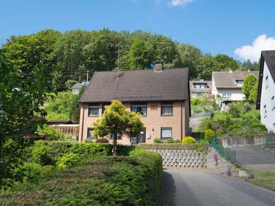 Freistehendes Wohnhaus an ruhiger Sackgasse