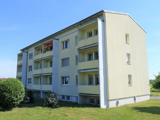 Ländliches Flair erleben - 2-RW mit Balkon in Althirschstein