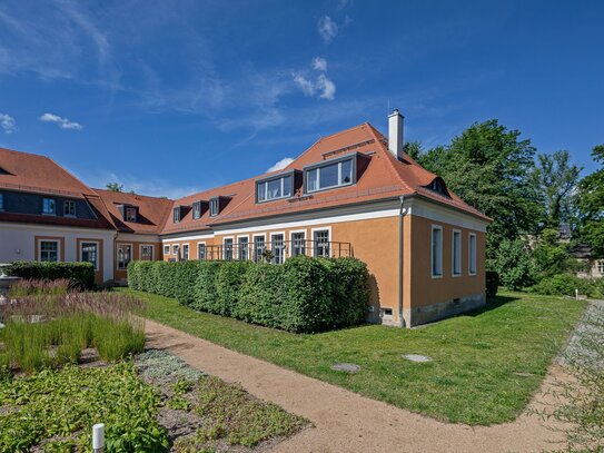 Herrschaftliches Wohnen im Schlosspark Pirna in exklusiver + moderner Maisonette-ETW