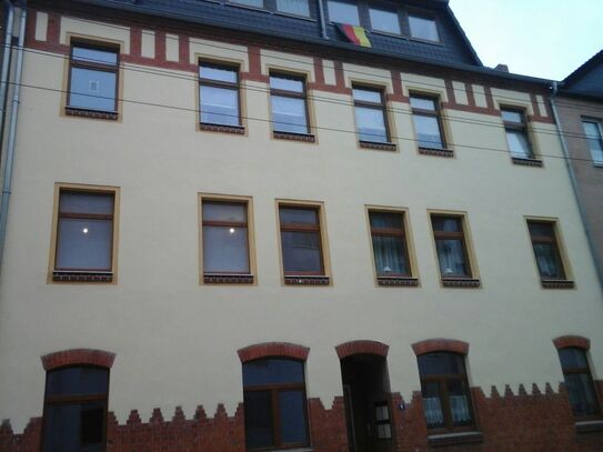 Großer Südbalkon - Zweiraumwohnung in zentraler Lage