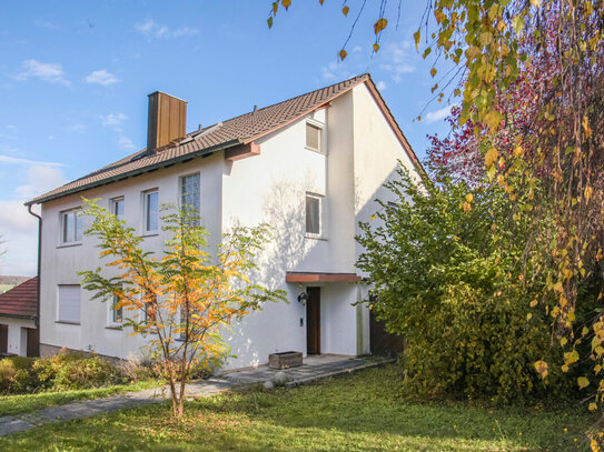 Attraktives Familienhaus mit v i e l Platz in Maßbach