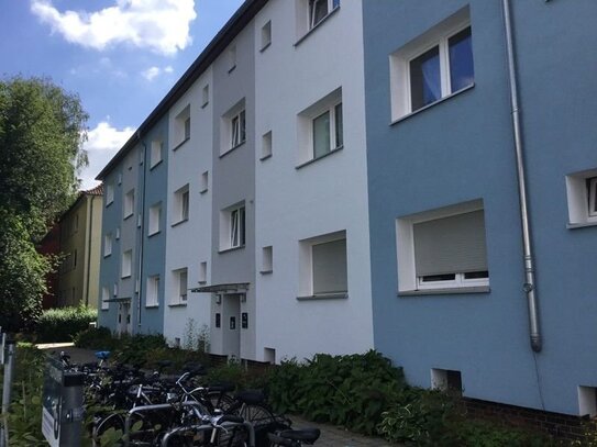 Attraktiv! WG geeignete 2-Zimmer-Wohnung mit Balkon Nähe Universität