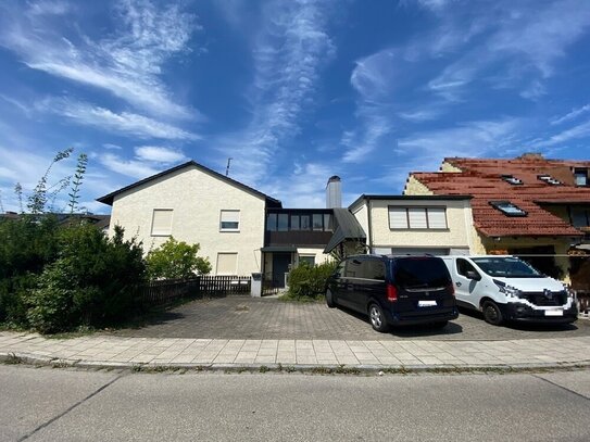 Modernisierungsbedürftiges EFH mit ELW und Garage im LK Freising *PROVISIONSFREI* zu erwerben