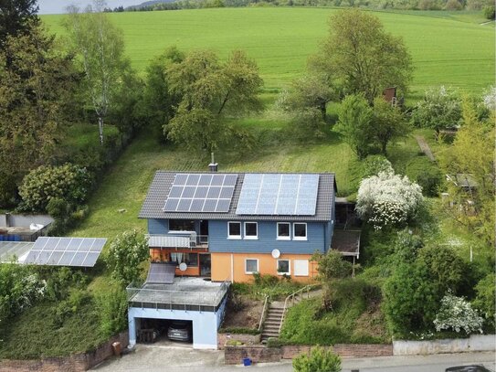 Großzügiges Einfamilienhaus mit traumhaftem Grundstück in direkter Feldrandlage von Wiesenbach