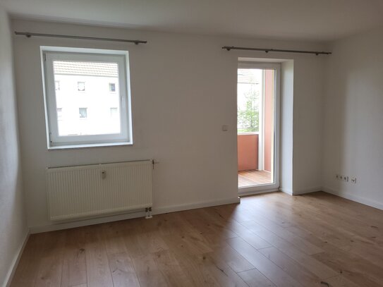 Moderne 3-Zimmer-Wohnung mit Balkon