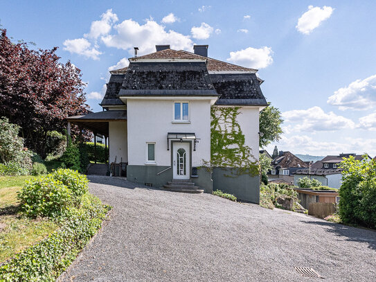 Stilvolle Altstadt-Villa in beliebter Wohngegend von Alt-Arnsberg!