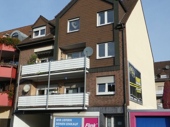 6-Zi.-Maisonette-Wohnung mit Süd-Balkon in zentraler Lage von Moers