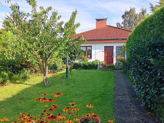 Großzügiger Bungalow auf uneinsehbarem Grundstück