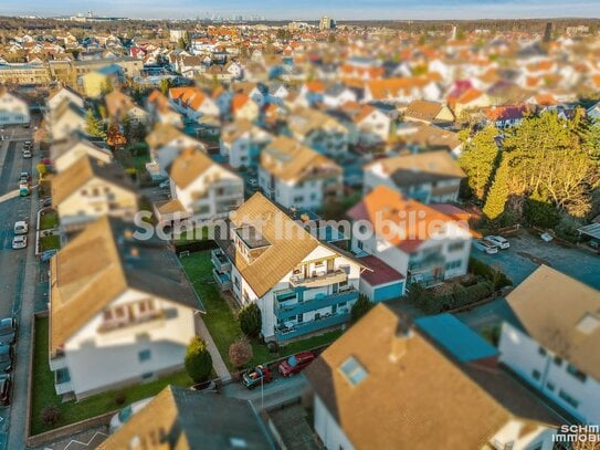 Freistehendes Mehrfamilienhaus. 7 Einheiten & 3 Stellplätze. In Walldorf