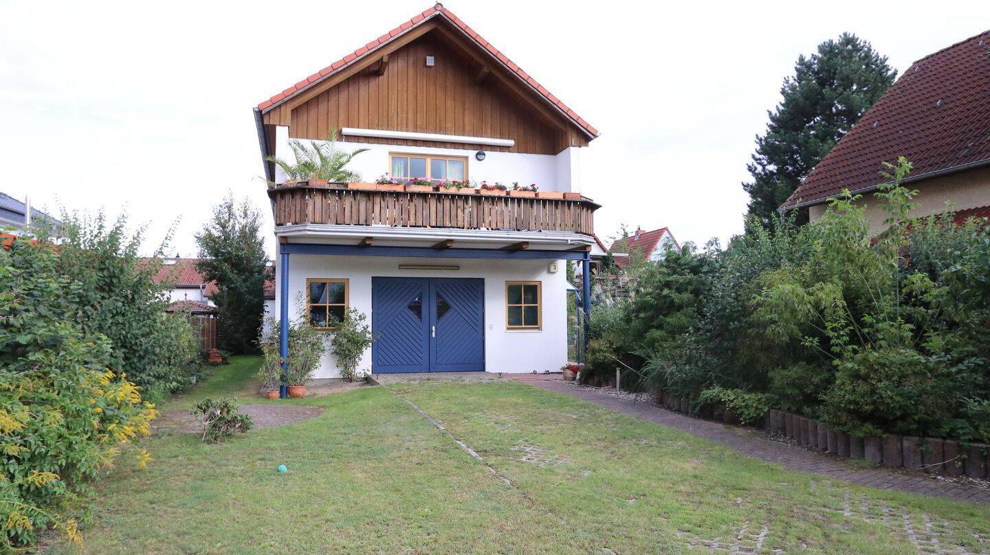 Einfamilienhaus in zentraler Lage - Photo 1