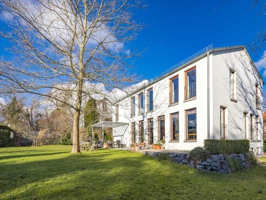 Traumhaus mit schönem Garten. Beste Lage mit Stil & Weitblick.