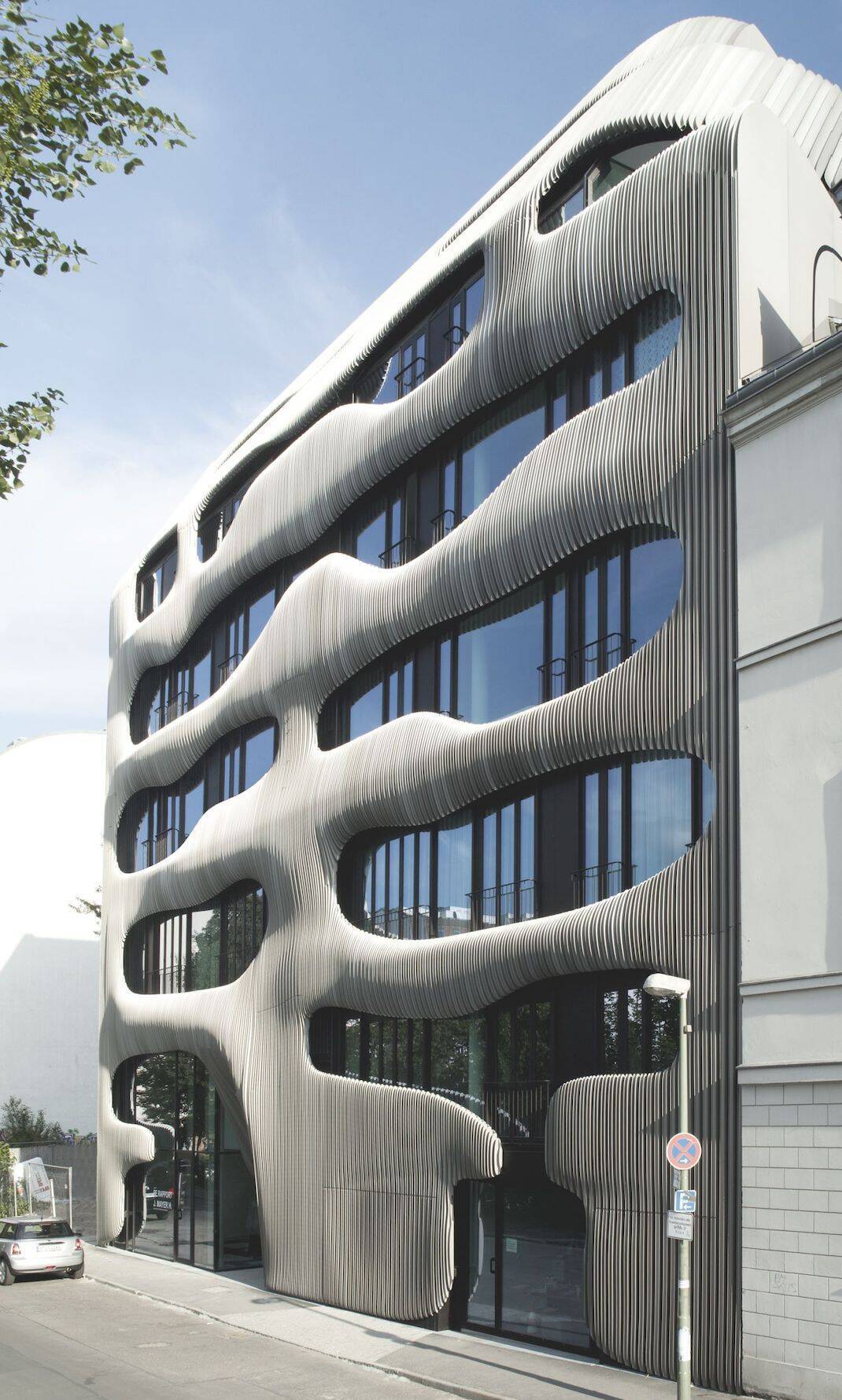 Architektur Preisgekröntes Gebäude Schöne, fantastische Wohnung in einem lebhaften Viertel - Photo 1