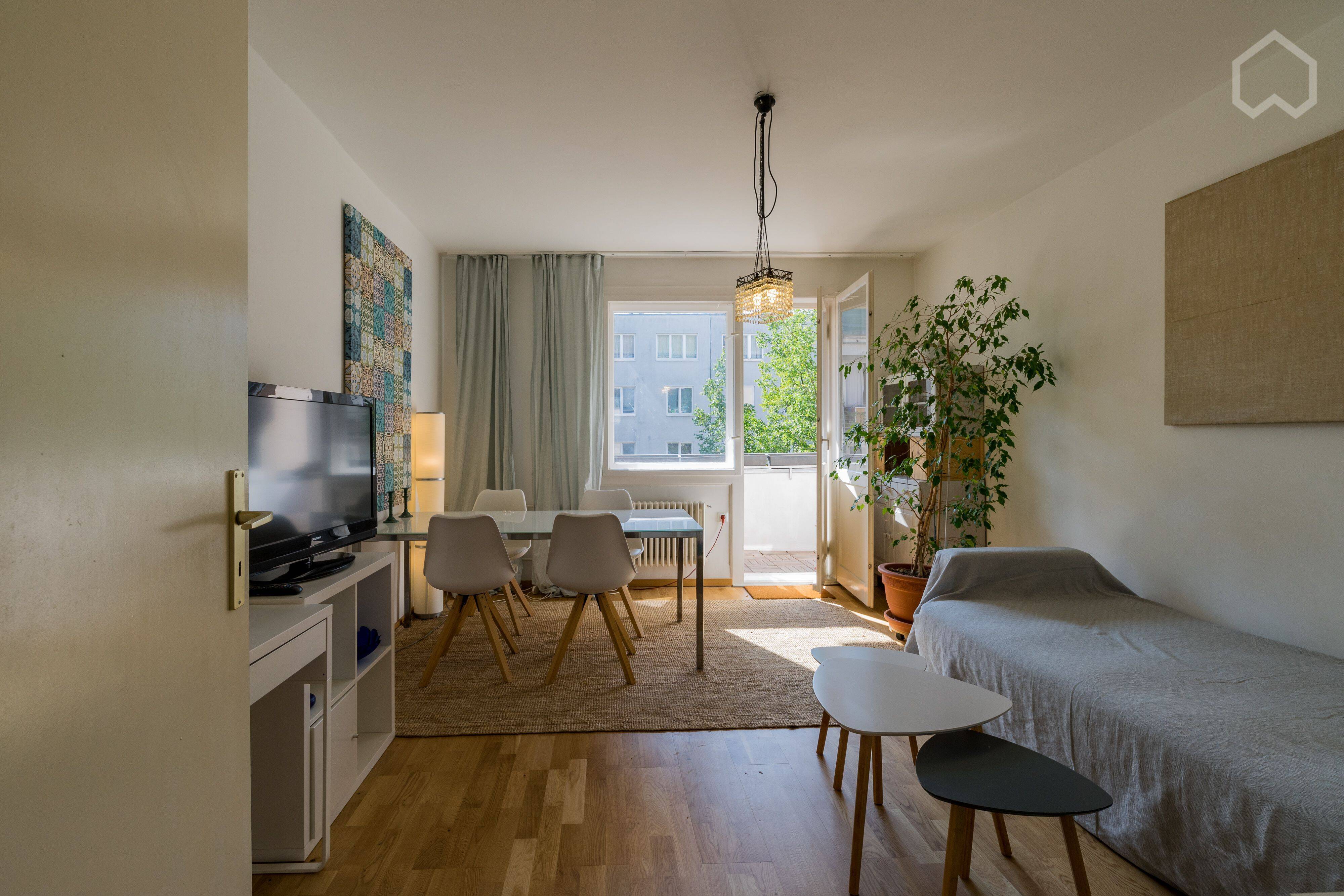 Helle und modische Wohnung im Szeneviertel Berlin-Neukölln - Foto 1
