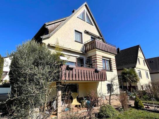Freistehendes Einfamilienhaus mit sonnigem Garten in zentraler Wohnlage!