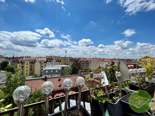 ** TOP View ** sanierte Dachloggia- Wohnung ** Anno 1905 ** saniert 2016 ** U-Bahnanschluss **